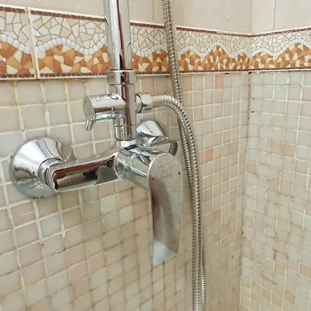 Atis Caracol Апартаменти